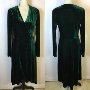Lulus Faux Wrap Midi Dress Size M Womans Green Velvet Long Sleeve Stretch V-neck